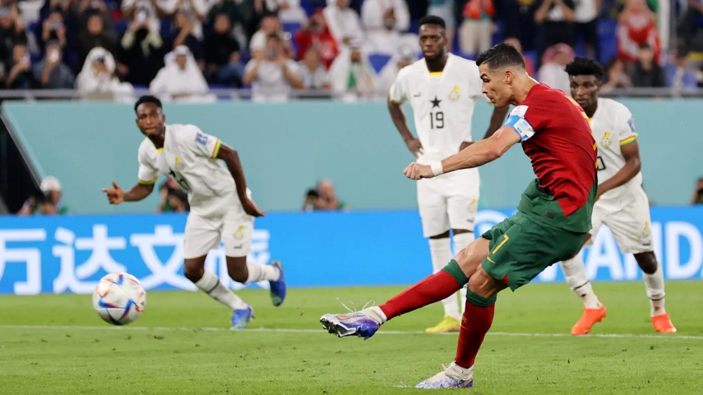 Đá Luân Lưu World Cup Là Gì? Khám Phá Từng Góc Nhìn